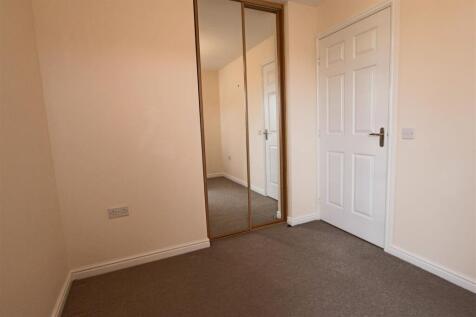 15. Bedroom 2.JPG