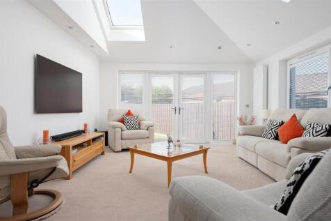8GlenMoristonDrive017.JPG