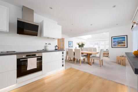 8GlenMoristonDrive025.JPG