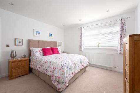 8GlenMoristonDrive012.JPG