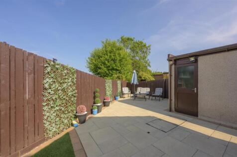 8GlenMoristonDrive028.jpg