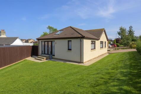8GlenMoristonDrive002.jpg