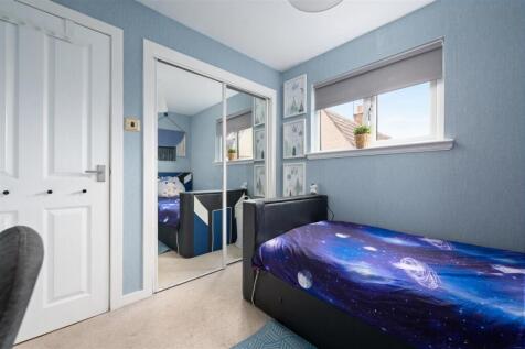 2ThimblehallPlace029.JPG