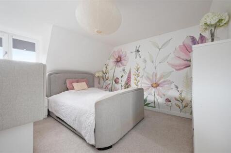 2ThimblehallPlace032.JPG
