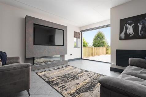 29GardenPlace014.JPG
