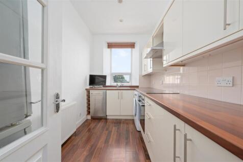 30HillStreet014.JPG