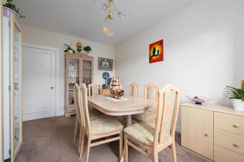 34GladstonePlace012.JPG