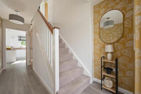 86McDonaldStreet005.JPG