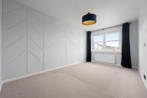 86McDonaldStreet023.JPG