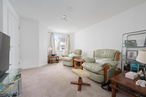 70HawkStreet009.JPG
