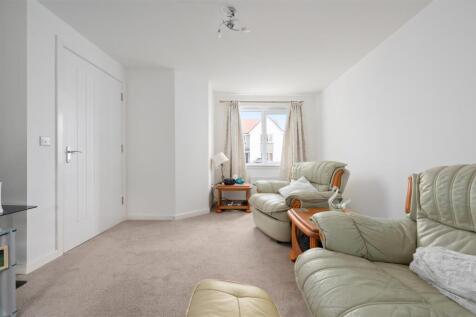 70HawkStreet010.JPG