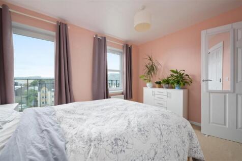 129LadyCambpellsCourt014.JPG