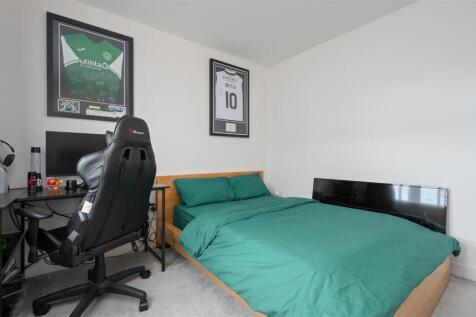 2MiddlebankCrescent022.JPG