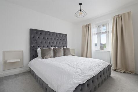2MiddlebankCrescent024.JPG