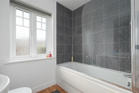 2MiddlebankCrescent030.JPG