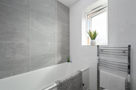 16DundonnellWay021.JPG