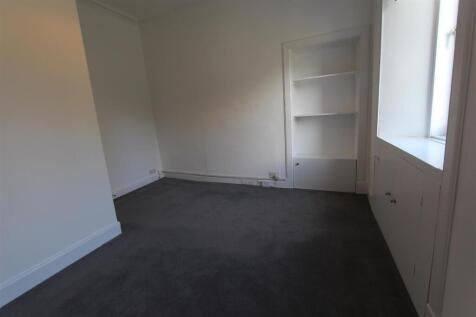 4. Bedroom 1.JPG