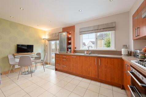 40ManorGardens019.JPG