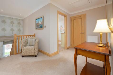 40ManorGardens024.JPG