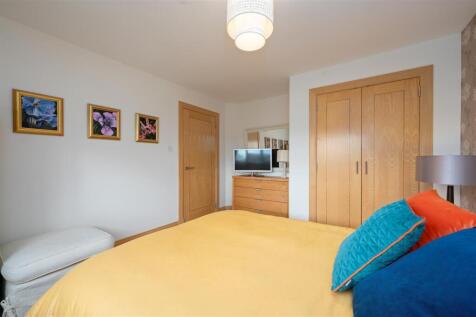 40ManorGardens038.JPG