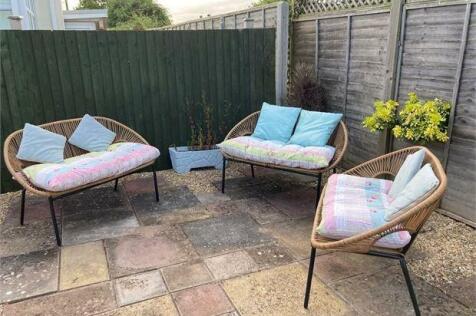 Wrap-around Garden