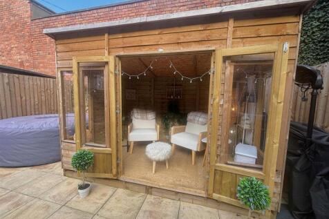 Summer House