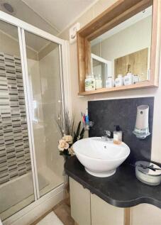 En Suite,.jpg