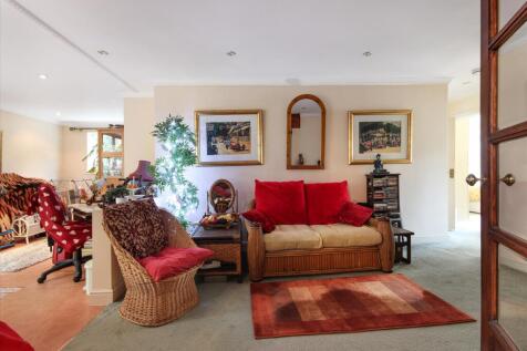 Property Image 12