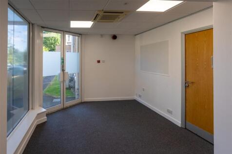 8725  Whittington Hall GROUND 63 Medium.jpg
