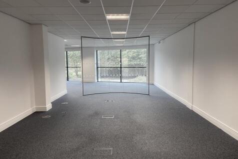 17 Office North.jpg