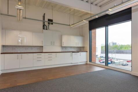Seven House - Kitchen area