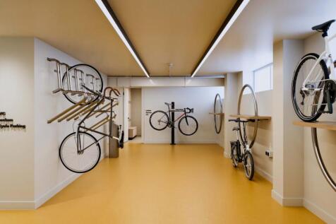 Cycle store.jpeg
