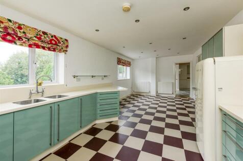 109 Rookery Road-kitchen1 SEPT24.jpg