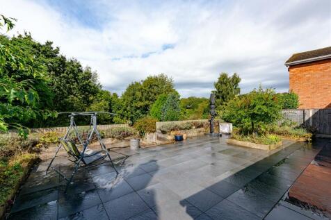 109 Rookery Road-garden4 SEPT24.jpg