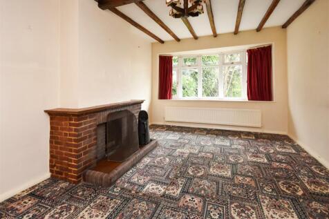 30 Sytch Lane - Living Room.jpg