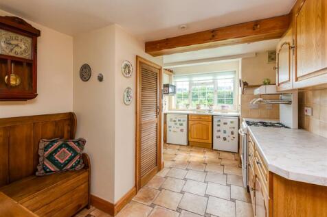 Rose Cottage-kitchen2.jpg