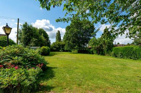 Rose Cottage-gdn1.jpg