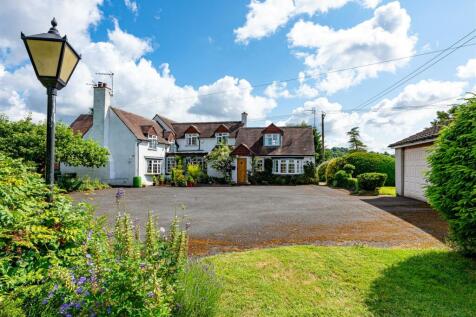Rose Cottage-front2.jpg