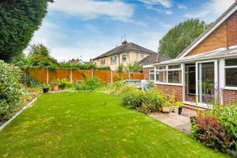 6 Common Road-garden2.jpg