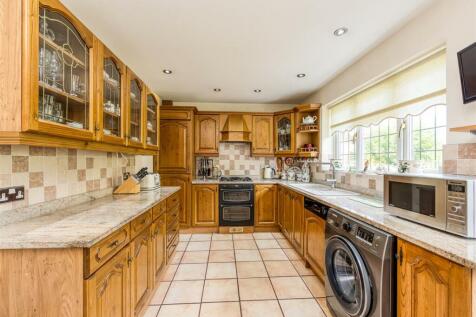 Holly Trees Lodge-Kitchen A.jpg