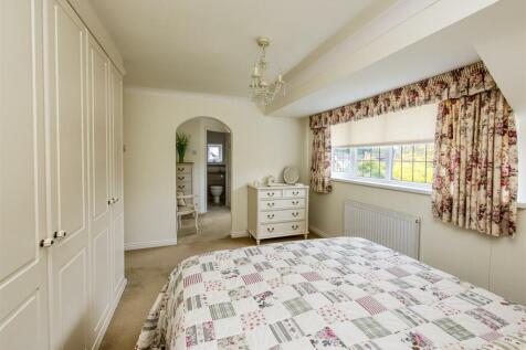 Cornerways-Bedroom 1 A.jpg