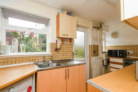 74 Meadow Lane - Kitchen.jpg