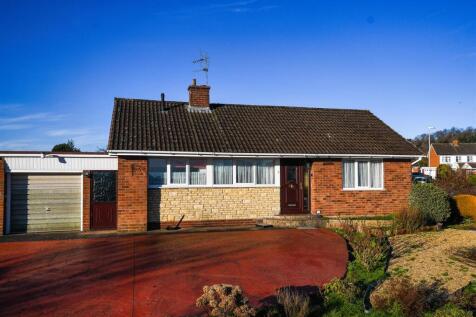 9 Balmoral Drive - Front.jpg