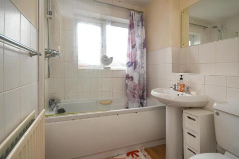 1 Park Avenue-Bathroom.jpg