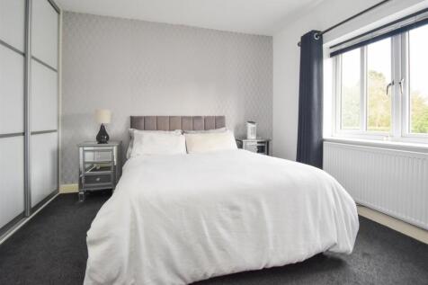 4 Lower Lanes Meadow - Prinicpal Suite.jpg