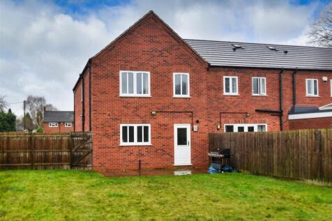 4 Lower Lanes Meadow - Rear.jpg