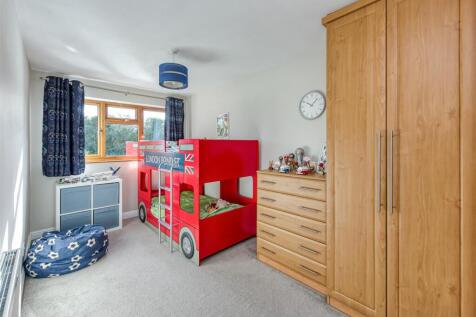 48 Millfields Way-bed2 FEB25.jpg