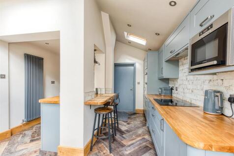 109 Pinfold Lane-Kitchen D.jpg