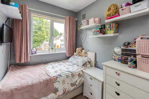 109 Pinfold Lane-Bedroom 3.jpg