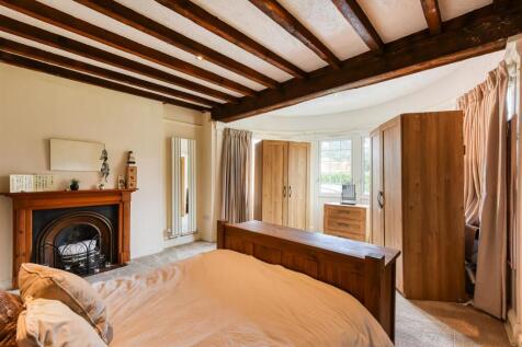 1 Seven Stars-bedroom1c.jpg